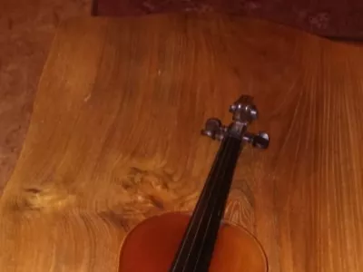 Réfectiond’un violon ancien taile1/2
